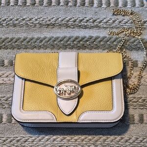 Coach Leather White And Yellow Crossbody